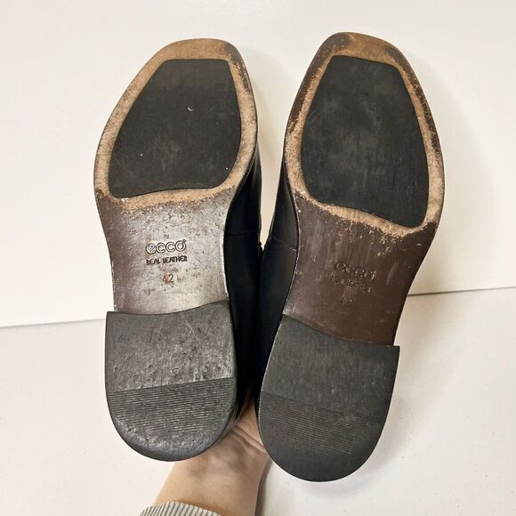 Ecco Black Leather Slip On Loafer Dress Shoes - Picture 6 of 9
